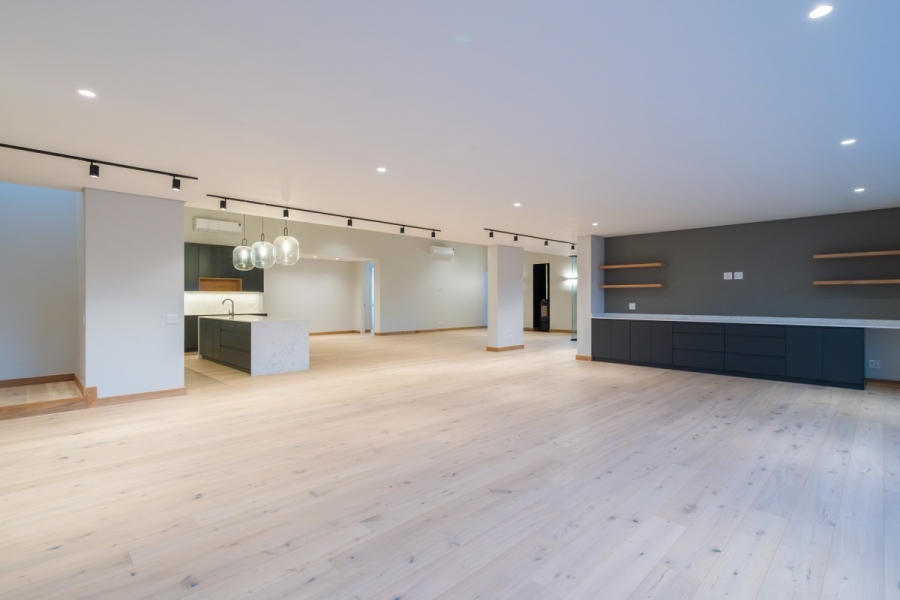 5 Bedroom Property for Sale in Val De Vie Estate Western Cape